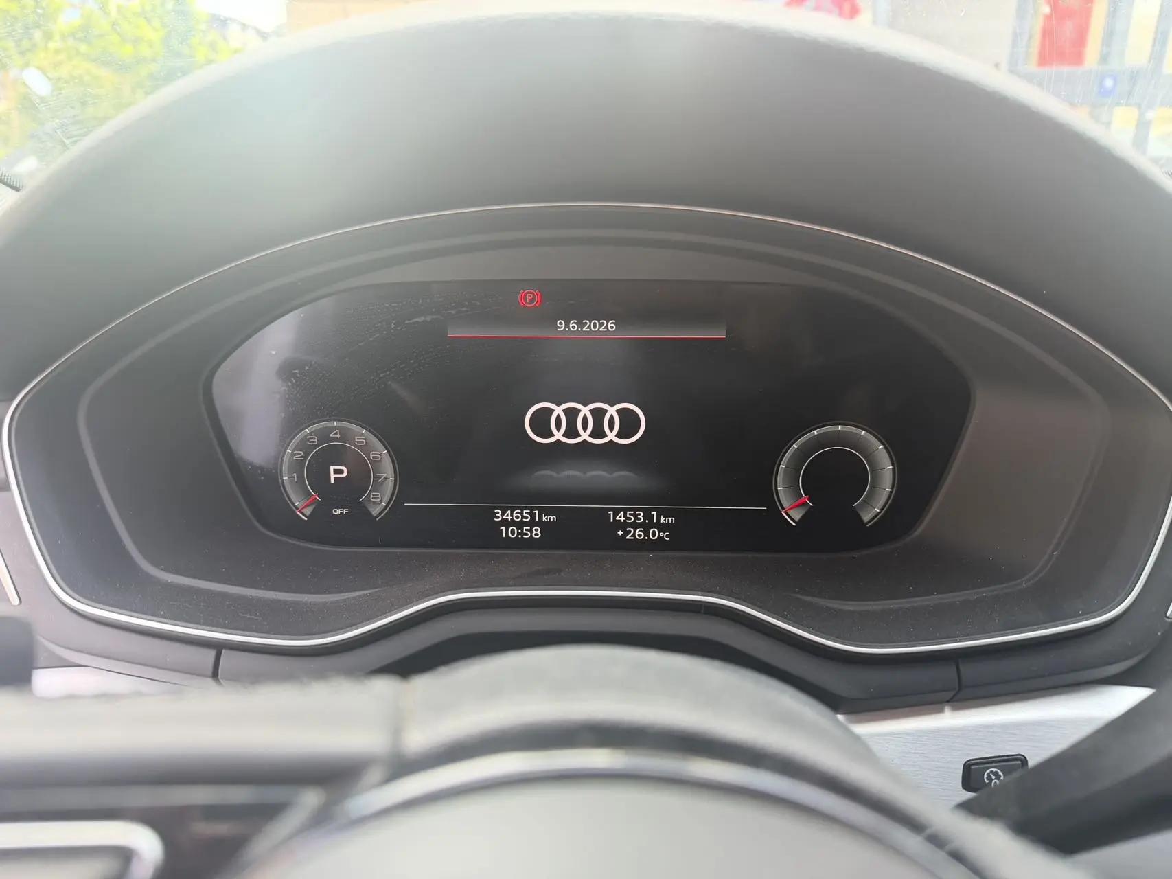 Audi 2024 A4L 2.0TFSI 40TFSI Sporty Style Automatic 5