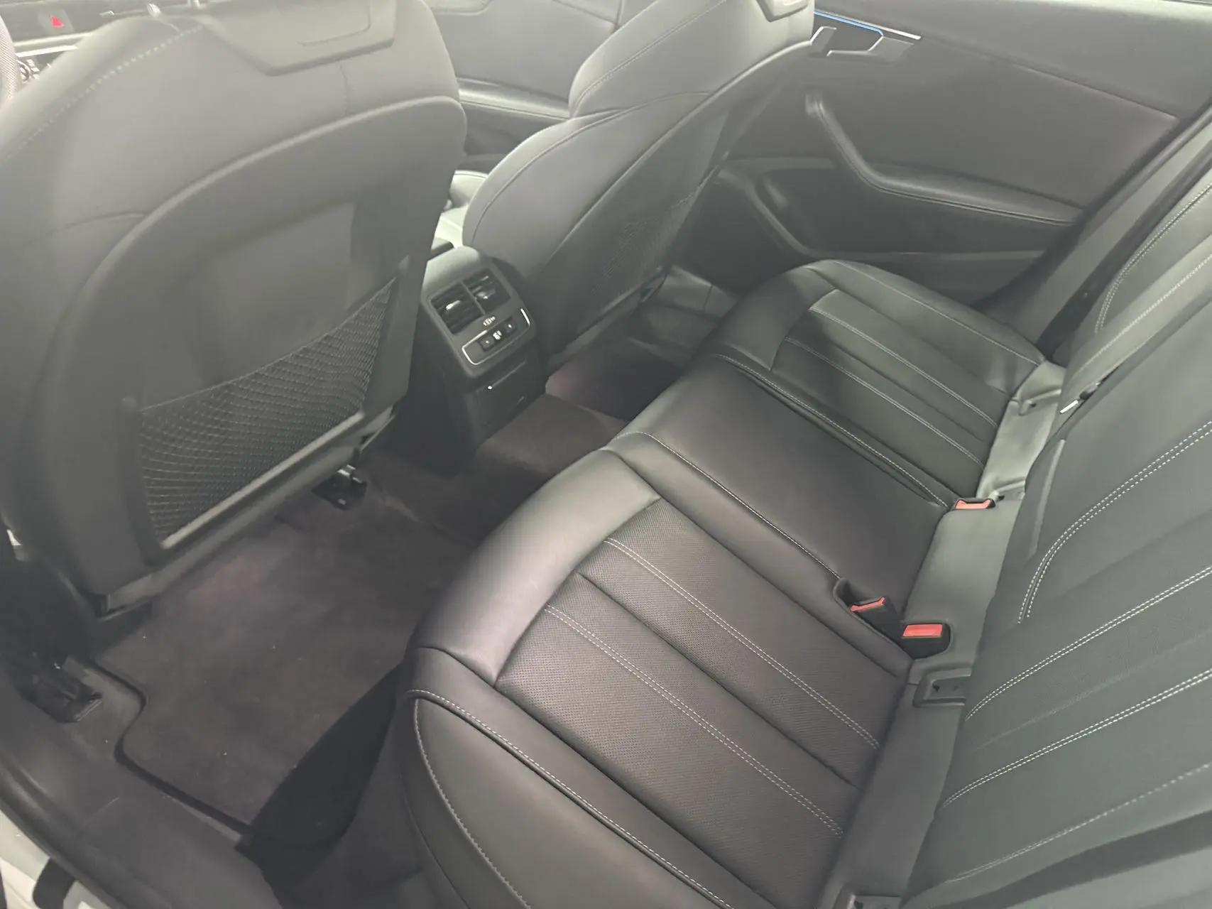Audi 2024 A4L 2.0TFSI 40TFSI Luxury Dynamic Edition, Automatic 5
