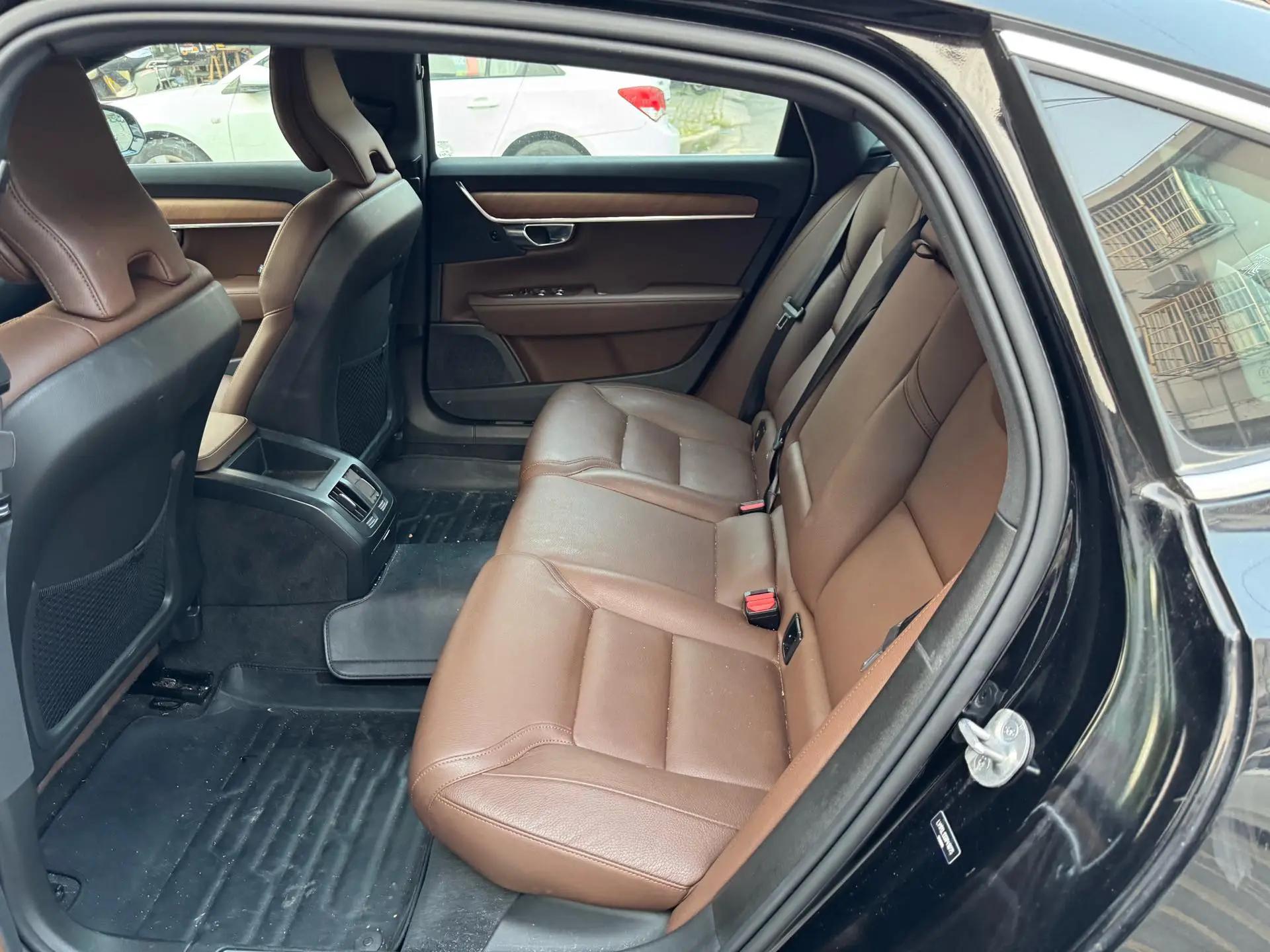 Volvo S90 2024 B5 Zhiyi Deluxe Edition 5
