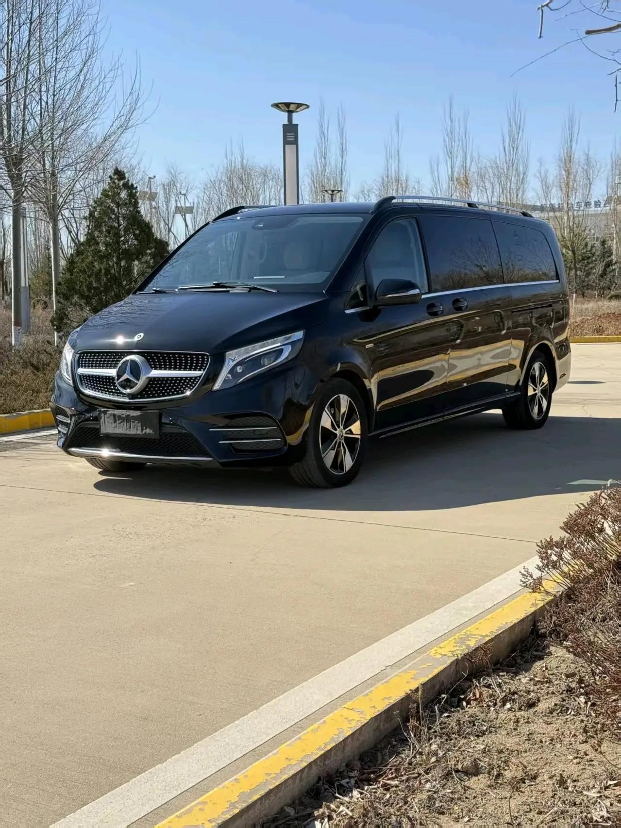 Mercedes Benz V-Class 2020V 260 L Long Wheelbase Deluxe Edition