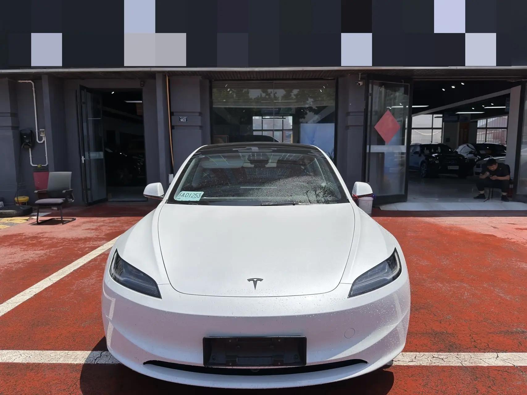 Tesla 2025 Model 3 long endurance rear wheel drive version (modified) automatic gear 2