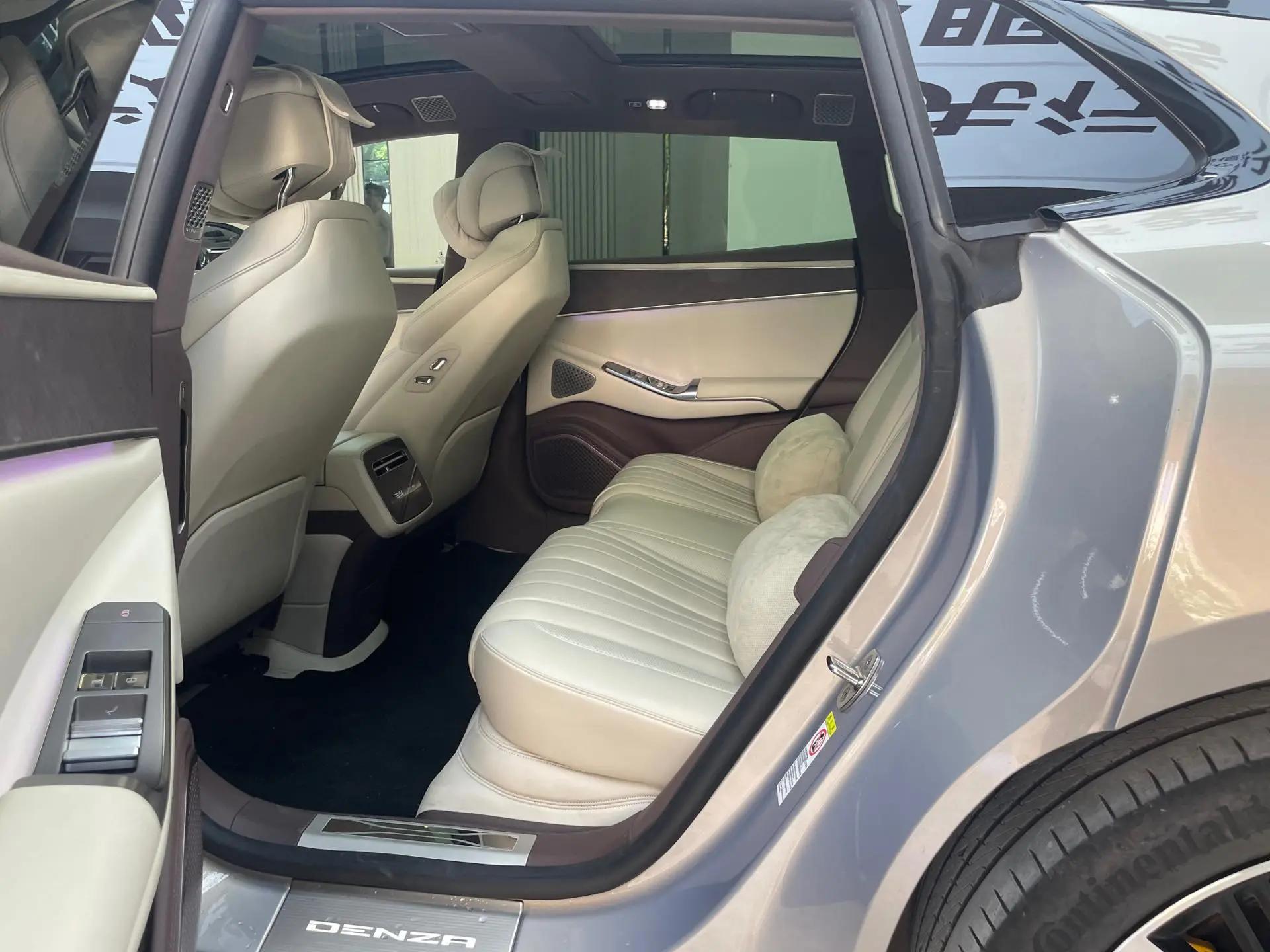 Denza 2024 Denza Z9GT 2.0T Stepless 1100 Four-wheel Drive Ultra First Edition Automatic Gear 13