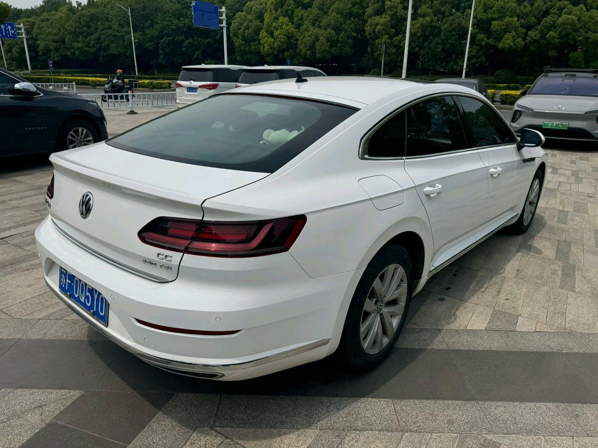 FAW-Volkswagen CC 2020 330TSI Mei Yan Edition National V 5