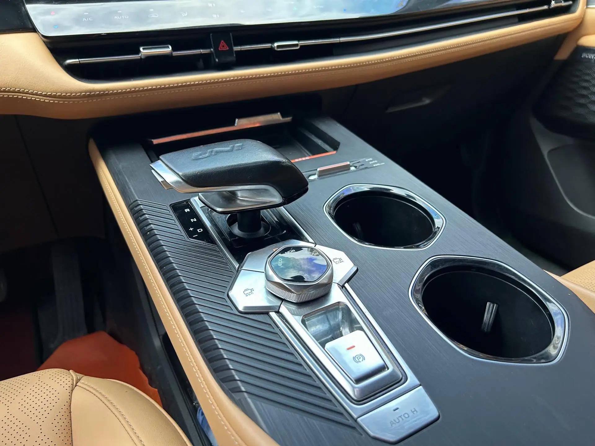 ChangAn UNI-K 2021 2.0T All-Wheel Drive Premium Model 15