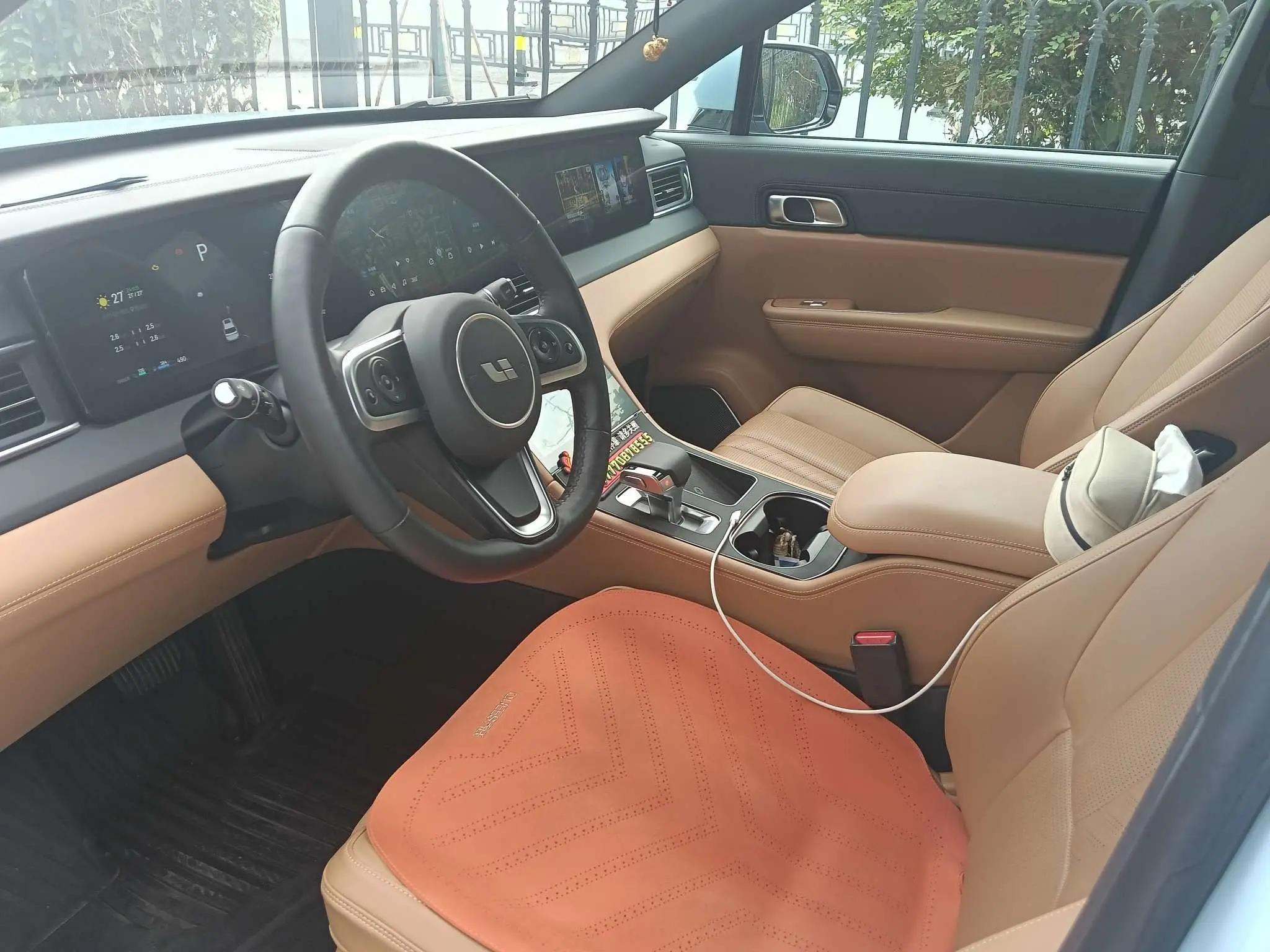 Li ONE 2020 extended 6-seat version 3