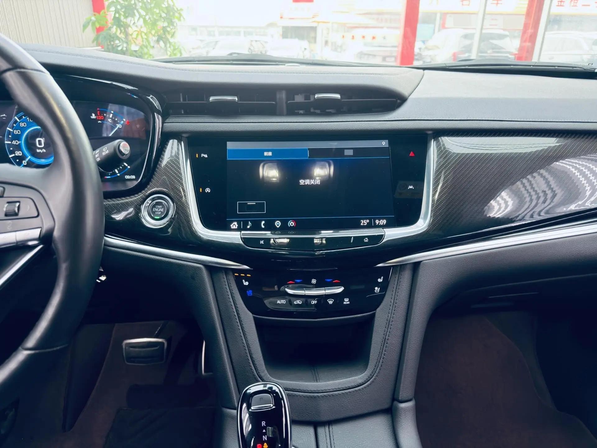 Cadillac 2025 XT6 48V 2.0T 6 4-wheel drive distinguished administrative black standard automatic gear 14