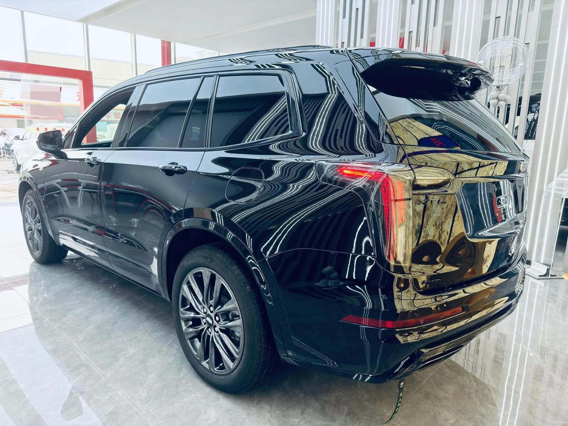 Cadillac 2025 XT6 48V 2.0T 6 4-wheel drive distinguished administrative black standard automatic gear 17