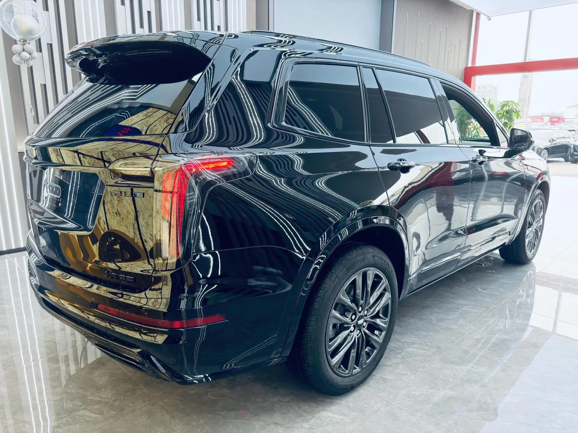 Cadillac 2025 XT6 48V 2.0T 6 4-wheel drive distinguished administrative black standard automatic gear 19