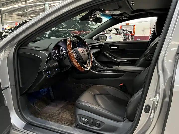 Asian Dragon 2019 Double Engine 2.5L Deluxe Edition Country VI 7