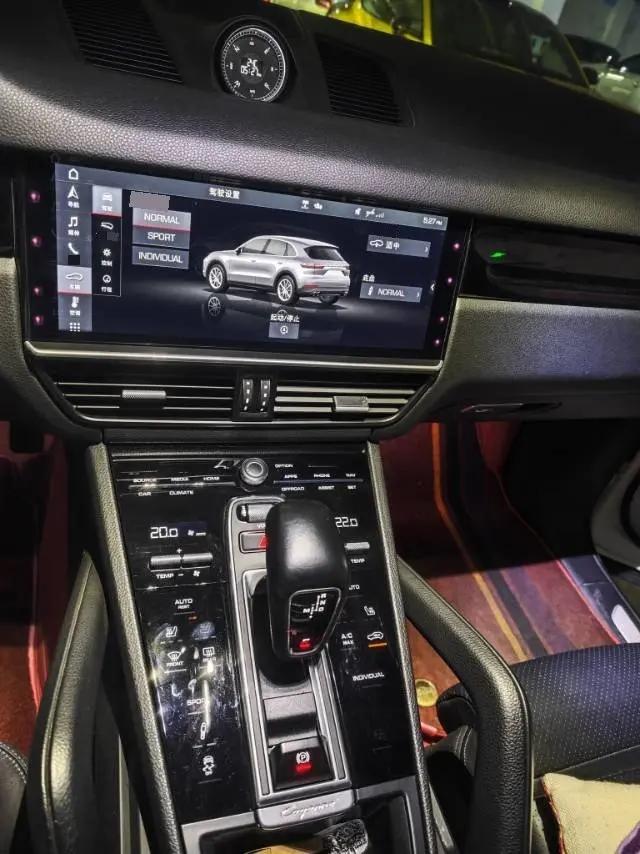 Cayenne 2019 Cayenne 3.0T 4