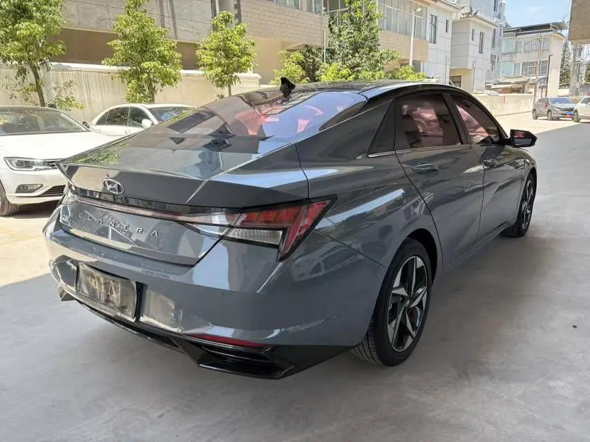 Elantra 2021 1.5L CVT LUX Prestige Edition 8