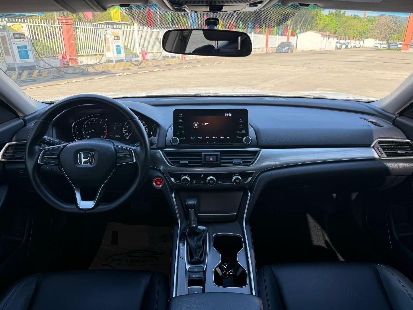 Accord 2018 260TURBO Elite Edition National V 4