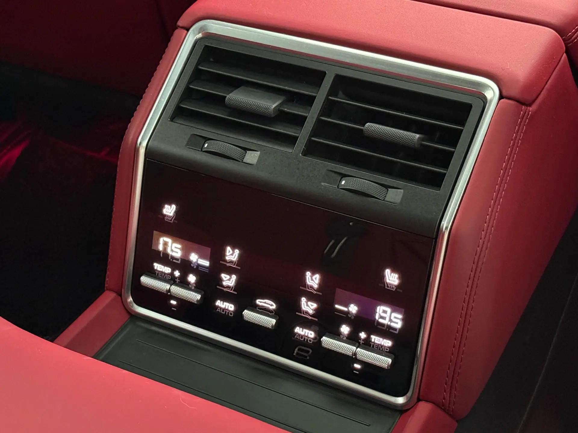 Panamera 2023 Panamera 2.9T Platinum Edition 17
