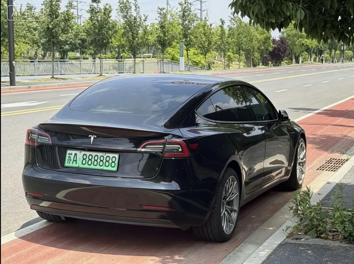 Model 3 2022 Performance high-performance all-wheel drive 4