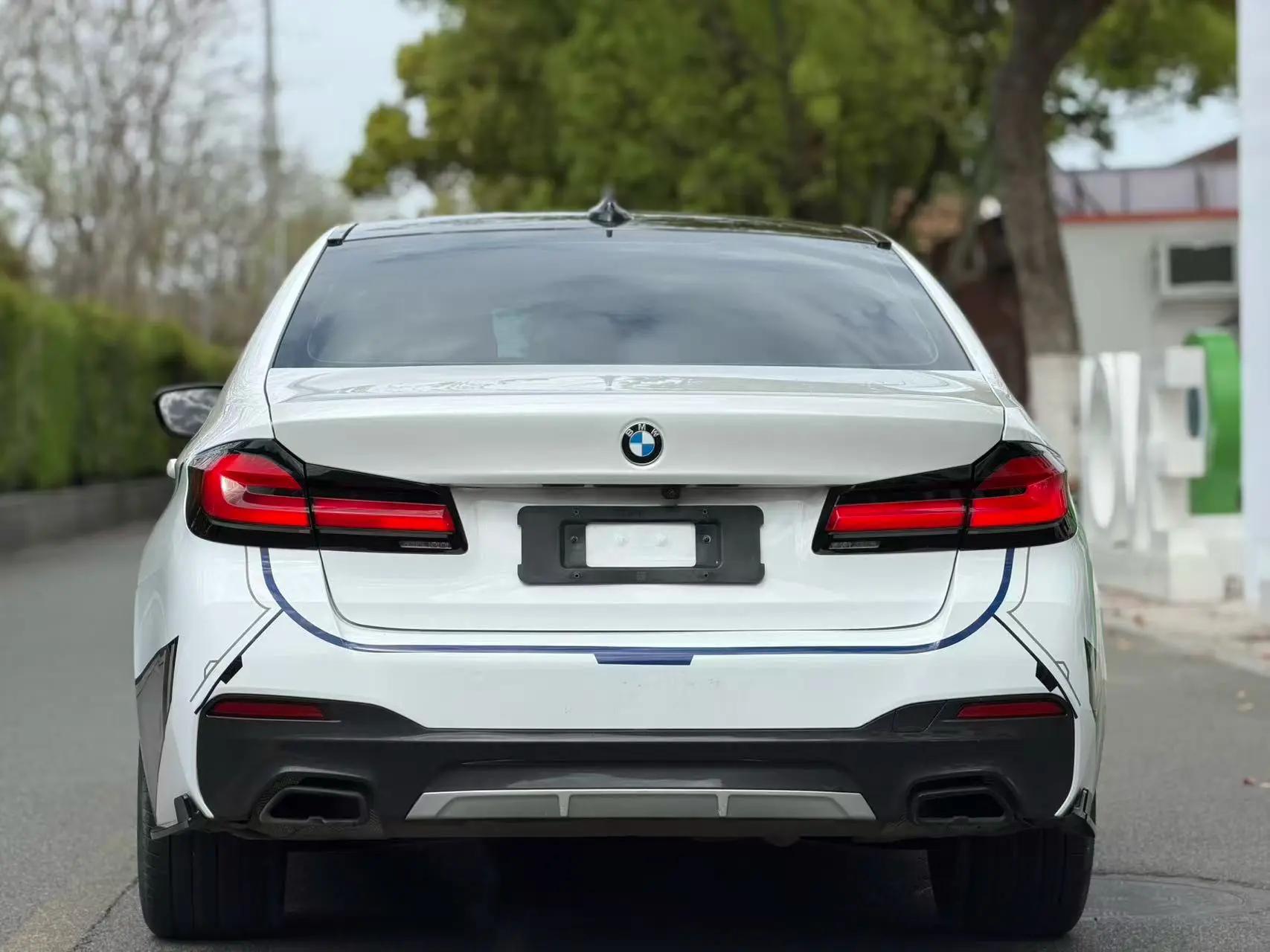 BMW 5 Series 2022 Modified 2 530Li Leading M Sports Suit 8