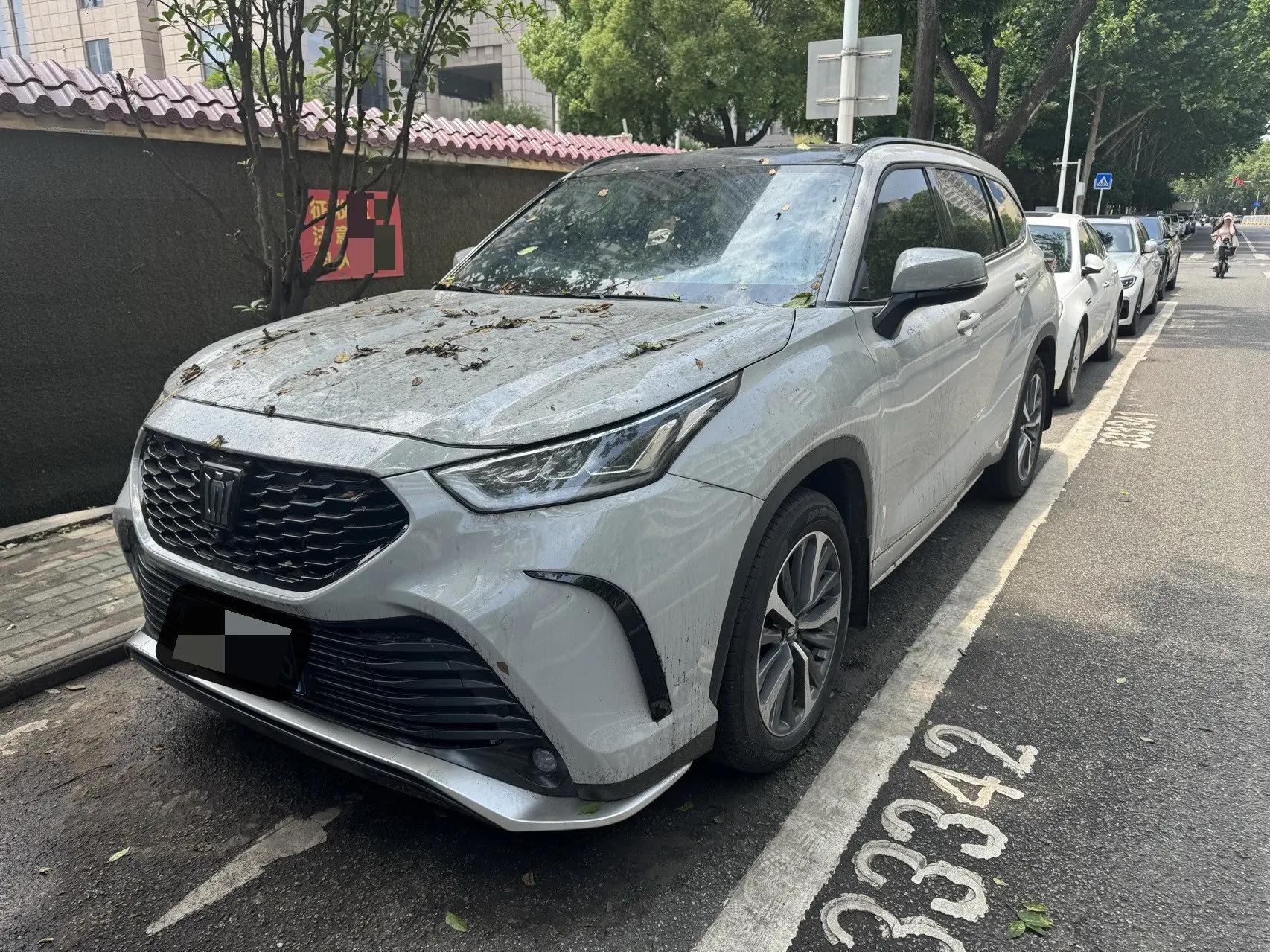 Toyota 2026 Crown Land Release HEV 2.5 Stepless Four-wheel Drive Premium Edition Automatic Gear