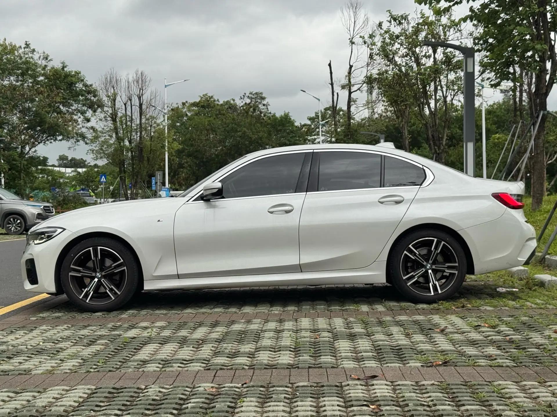 BMW 3 Series 2022 Change 325i M Sports Suit 2