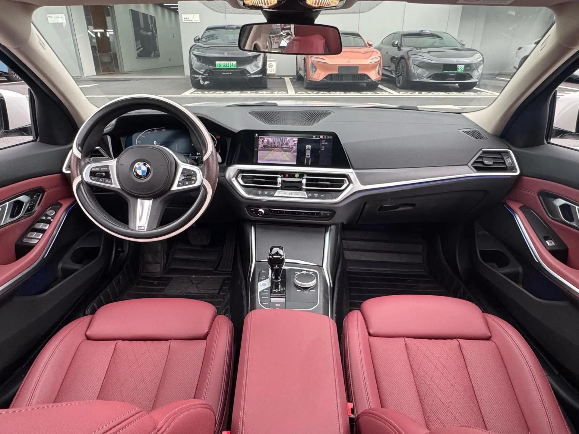 BMW 3 Series 2022 Change 325i M Sports Suit 5