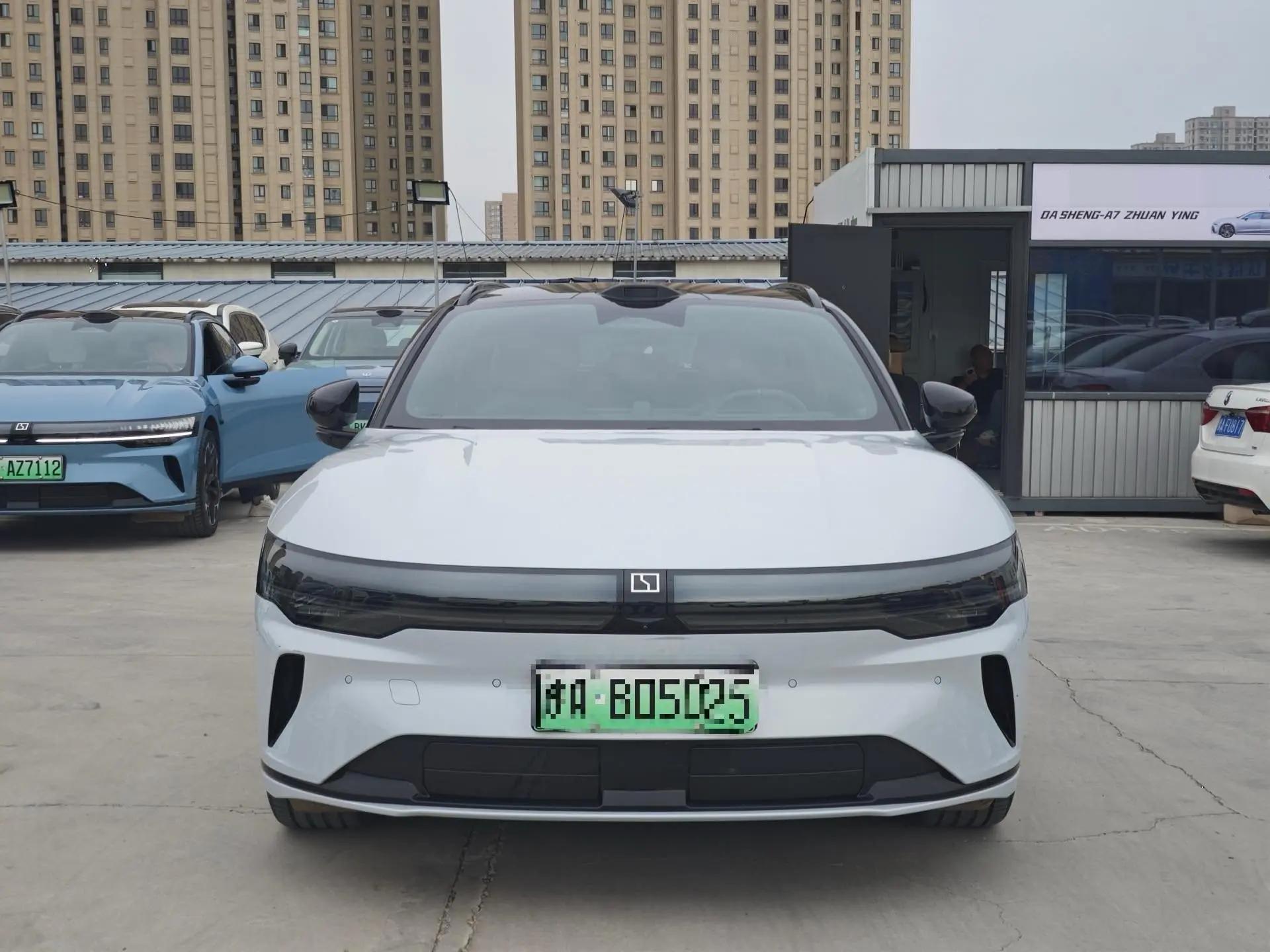 Zeekr 2025 Zeekr 007GT four-wheel drive intelligent driving version 75kWh automatic gear 2