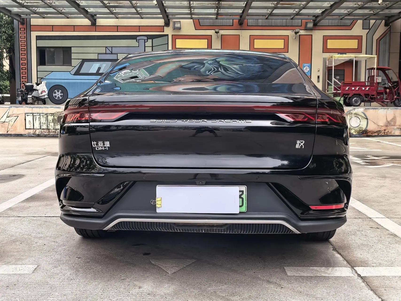 Han 2022 DM-i 121KM Honor Model 8