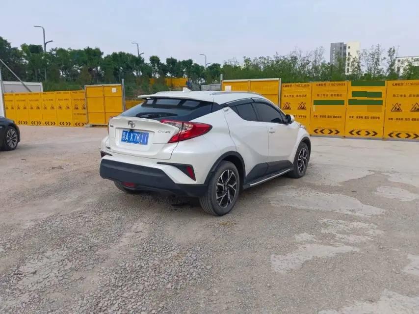 Toyota C- HR 2020 2.0L Elite Edition 4