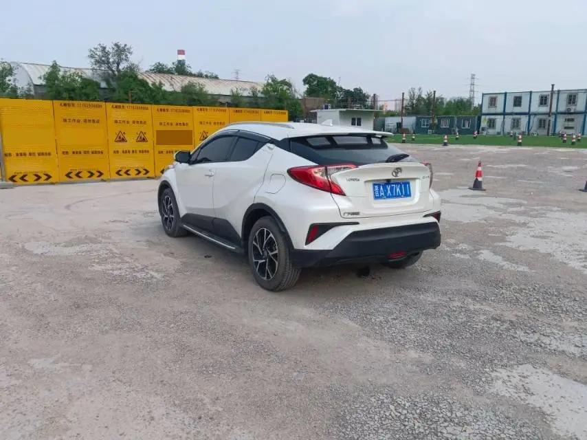 Toyota C- HR 2020 2.0L Elite Edition 6