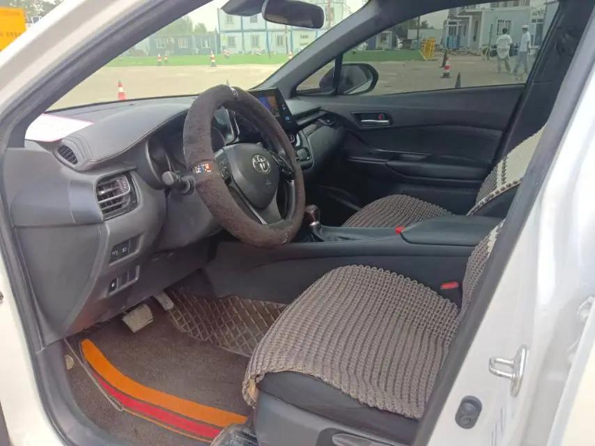 Toyota C- HR 2020 2.0L Elite Edition 7