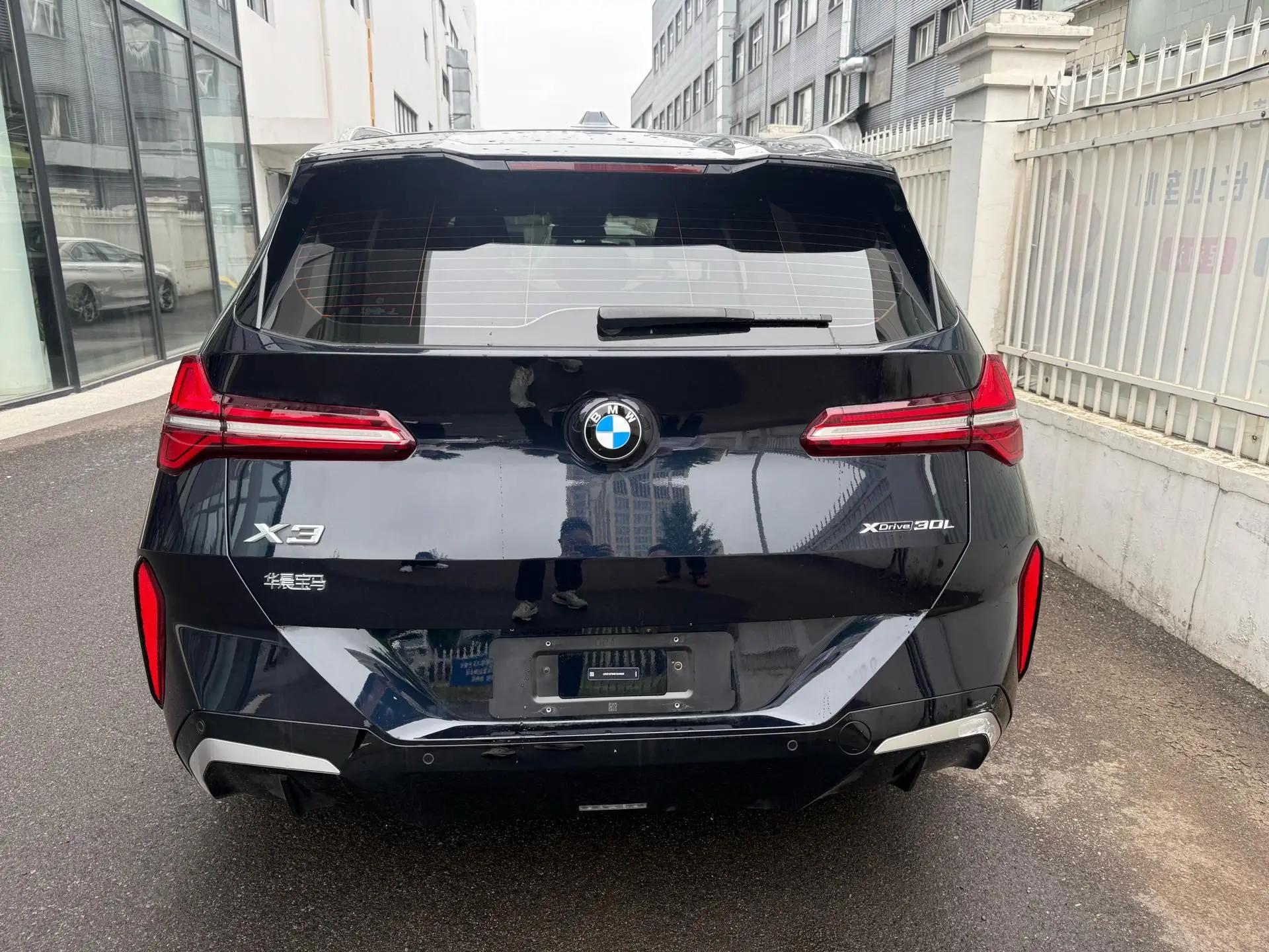 BMW 2025 X3 xDrive30L 2.0T Leading M Sports Suit Automatic Gear 4