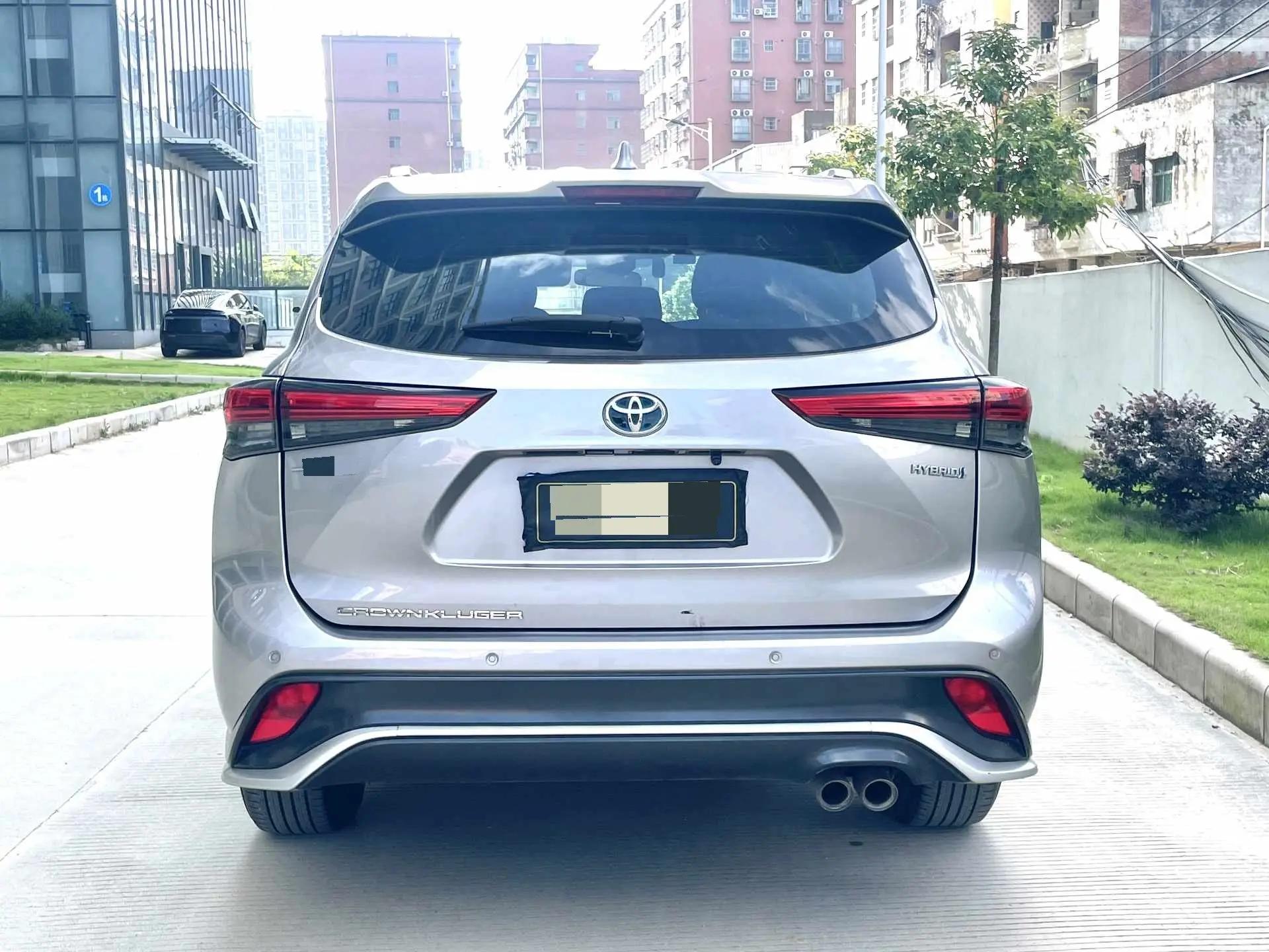 Crown Lu Fang 2021 2.5L HEV Two-Drive Elite Edition 6