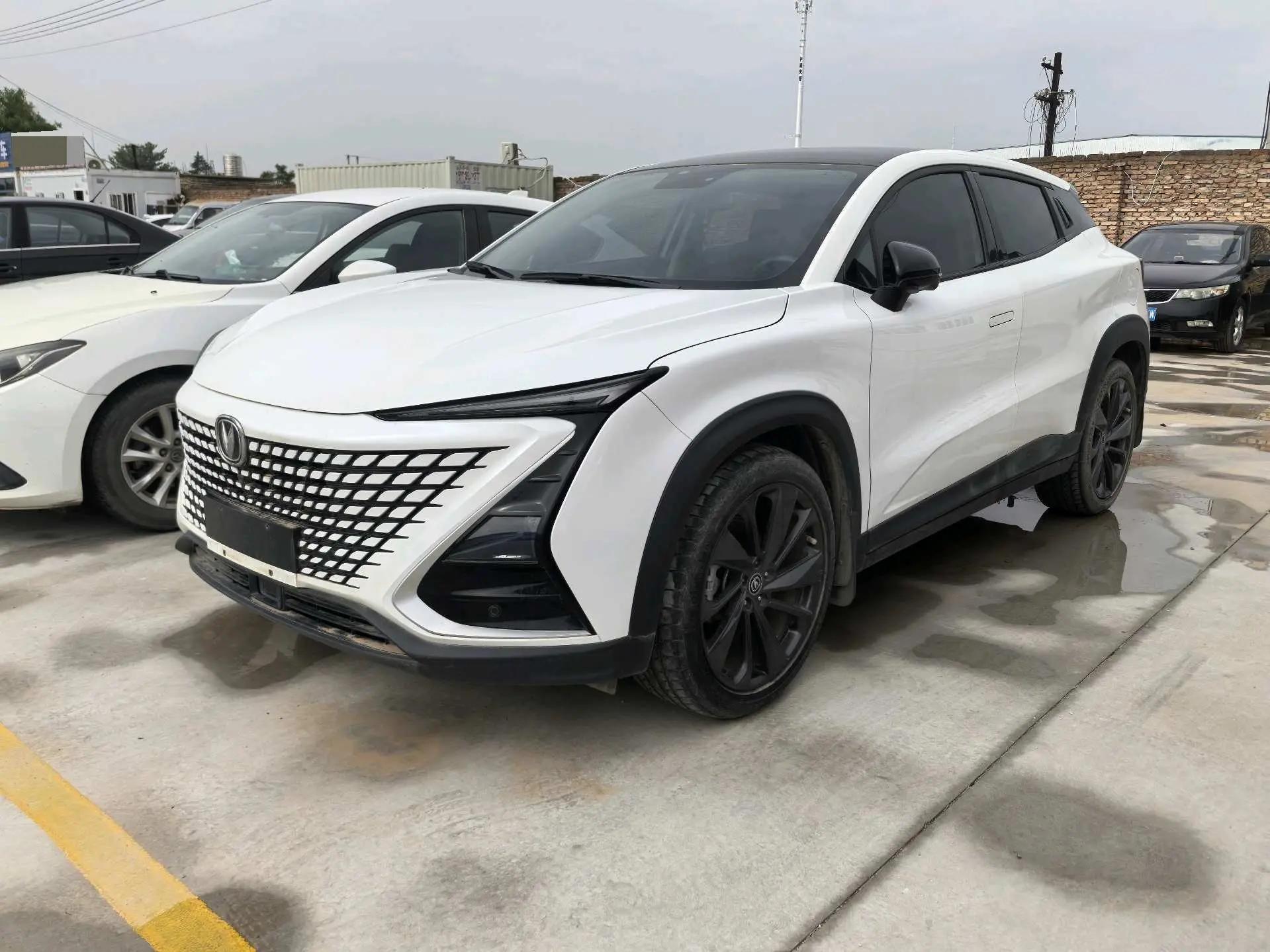 ChangAn UNI-T 2020 1.5T Honorable Model