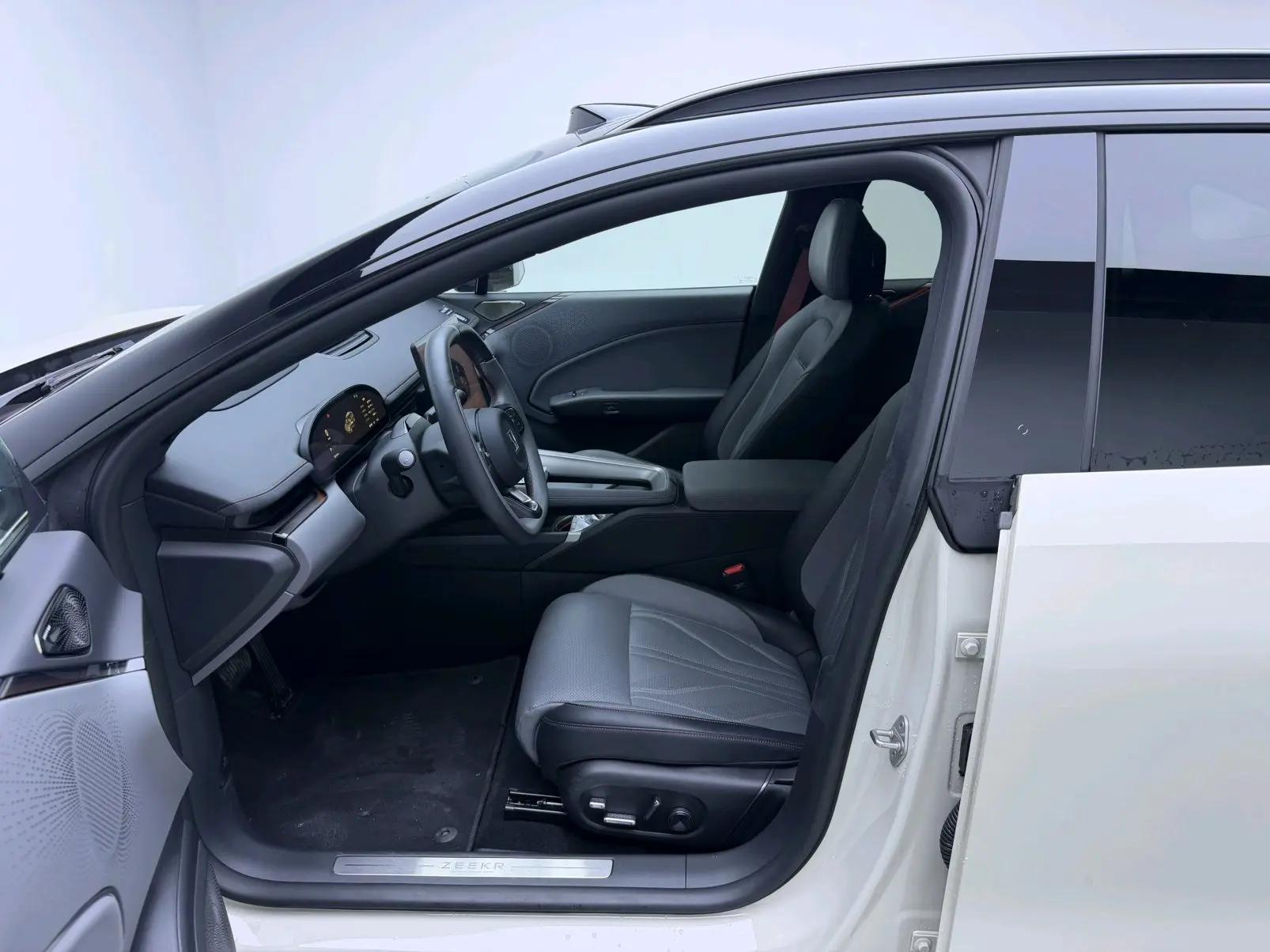 Zeekr 2025 Zeekr 007GT Long Endurance Rear Drive Smart Driving Edition 100kWh Automatic Transmission 4