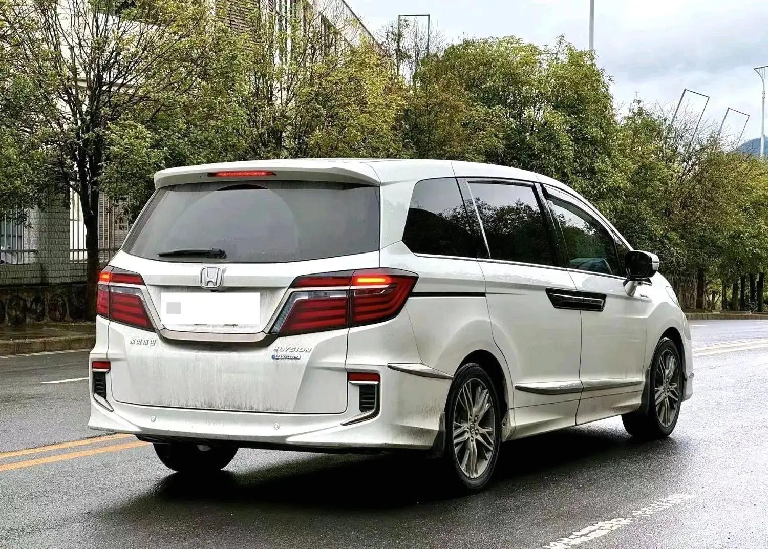 Elyson 2019 2.0L Hybrid Deluxe Edition 9