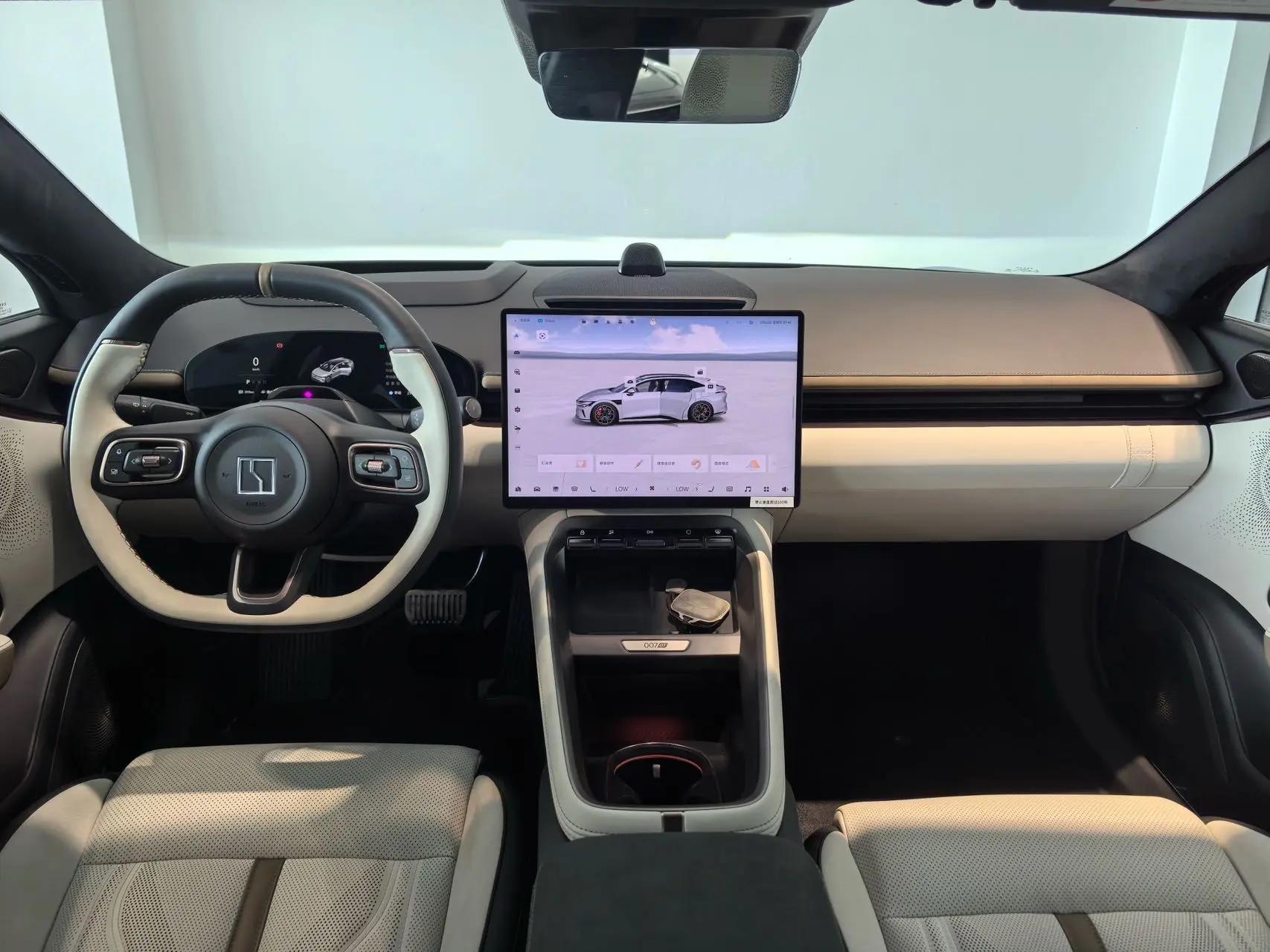 Zeekr 2025 Zeekr 007GT four-wheel drive intelligent driving version 75kWh automatic gear 6