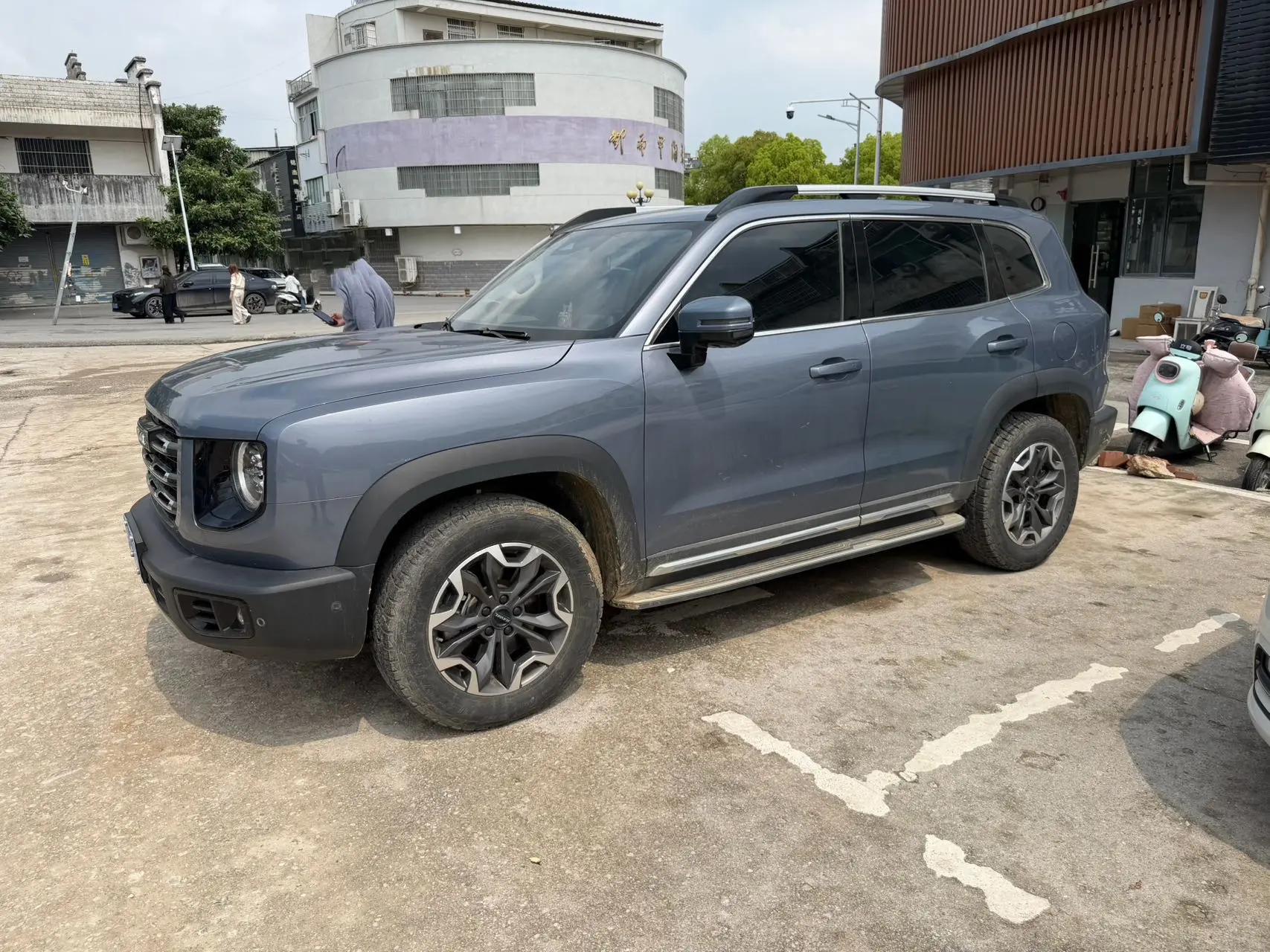 Haval big dog 2021 changed to 2.0T DCT four-wheel drive asthma dog version 2