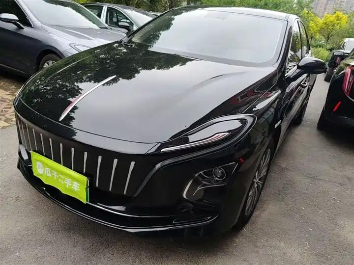 HongQi E-QM5 2024 610km PLUS