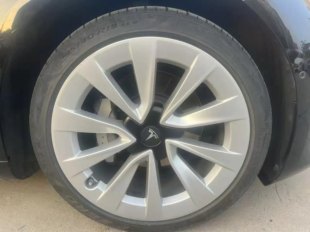 Model 3 2022 rear-wheel drive version 3