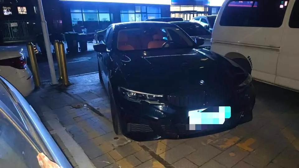 BMW 3 Series 2021 330Li xDrive M Sports Obsidian Night Kit 2