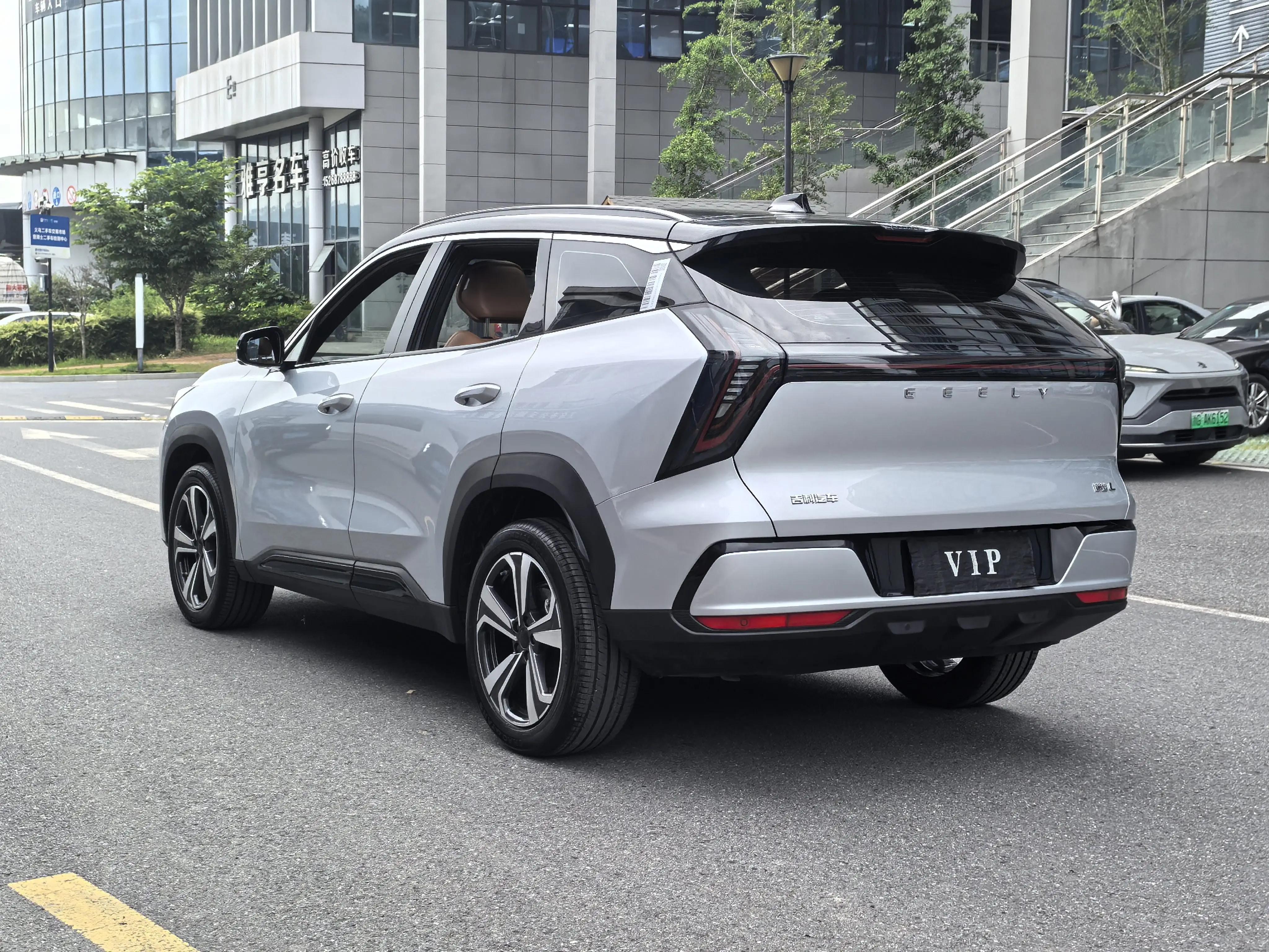 Geely 2025 Boyue L 1.5TD Shanhe Automatic Gear 4