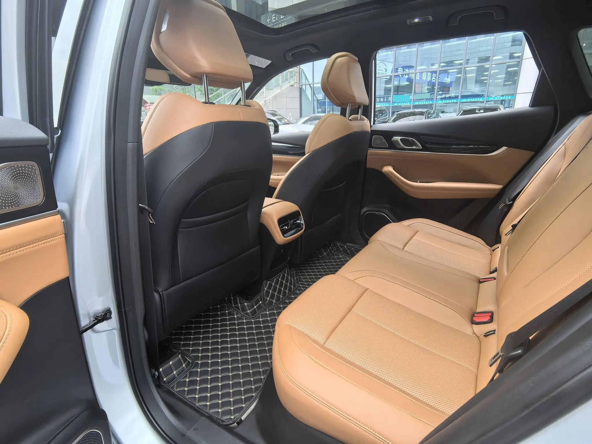Geely 2025 Boyue L 1.5TD Shanhe Automatic Gear 8