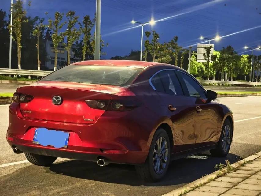 Mazda 3 Oncorsela 2020 1.5L Automatic Quality Pleasant Skylight Edition 4