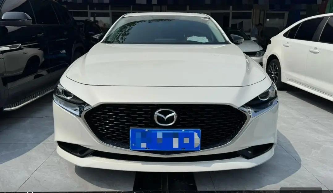 Mazda 3 Onksera 2023 2.0L Automatic Quality Elegant Edition 2