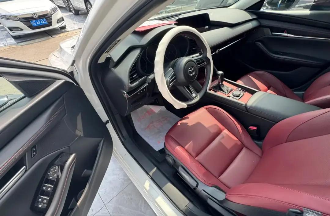 Mazda 3 Onksera 2023 2.0L Automatic Quality Elegant Edition 7
