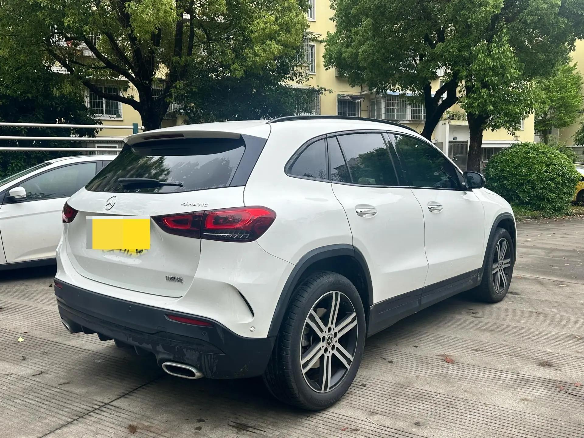 Mercedes Benz GLA 2022 GLA 220 4MATIC 7