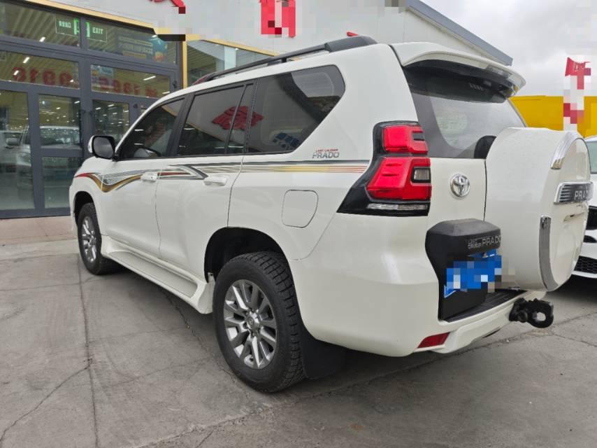 Prado 2018 3.5L automatic SX 8