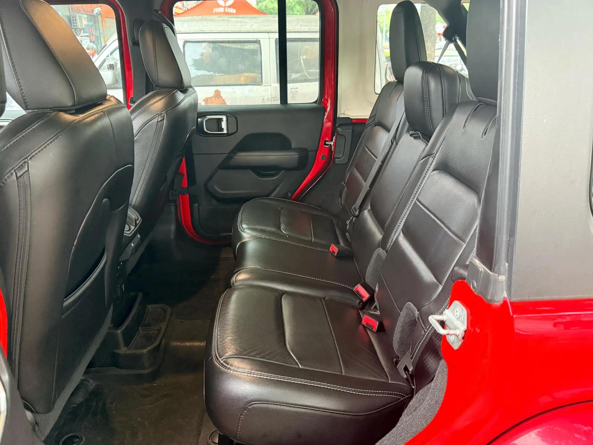 Wrangler 2019 2.0T Sahara Four-Door Edition National V 6
