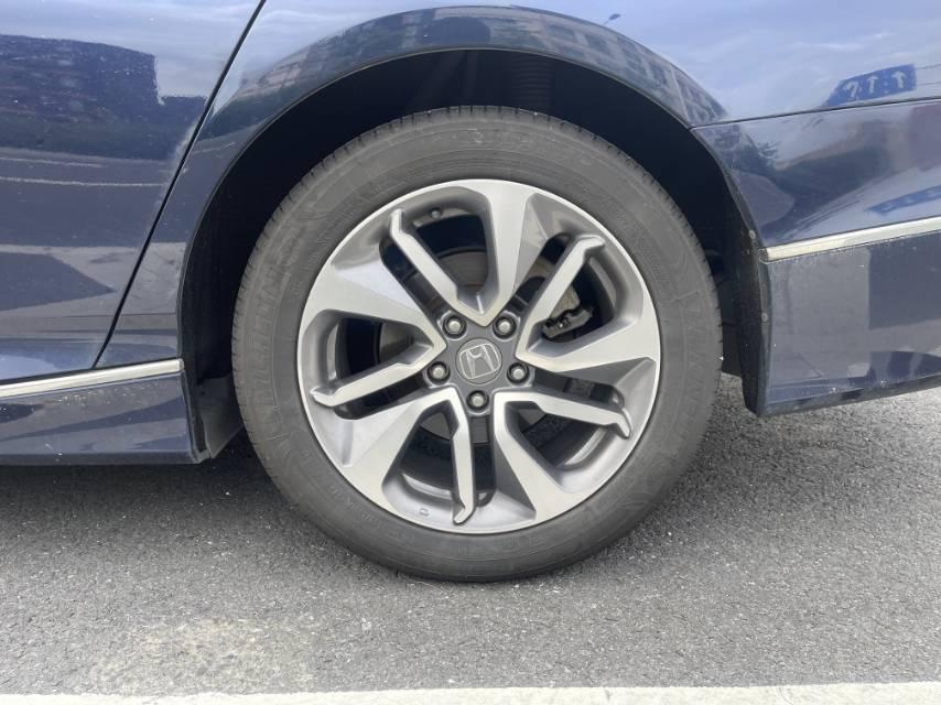 Yingshi 2019 260TURBO Jingyue Edition National V 13
