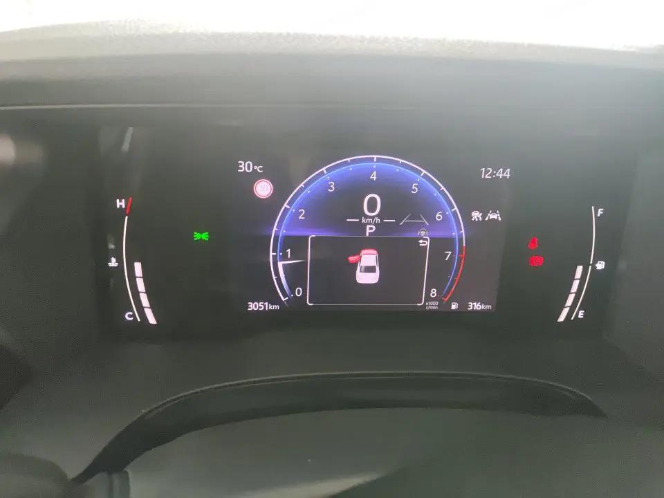Toyota 2024 Camry 2.0GVP CVT Luxury Edition Automatic 5