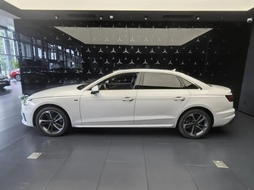 Audi A4L 2022 40 TFSI Fashion Dynamic 6