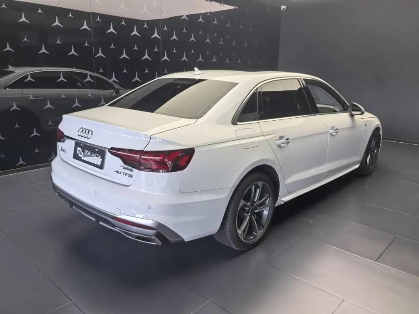 Audi A4L 2022 40 TFSI Fashion Dynamic 8