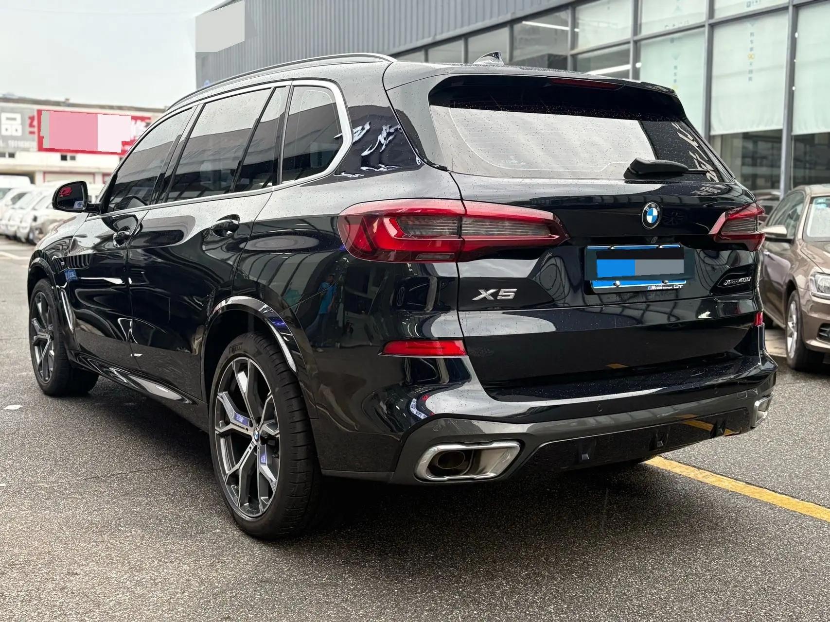 BMW X5 2022 xDrive 40Li M sports set 11
